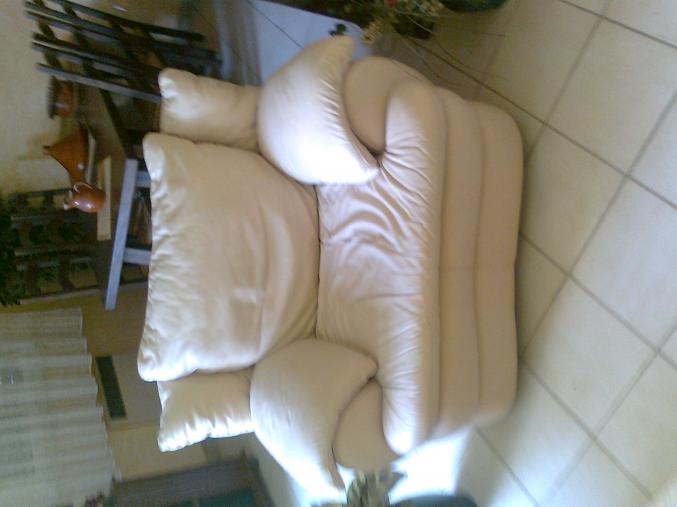 Canapé avec 2 fauteuils