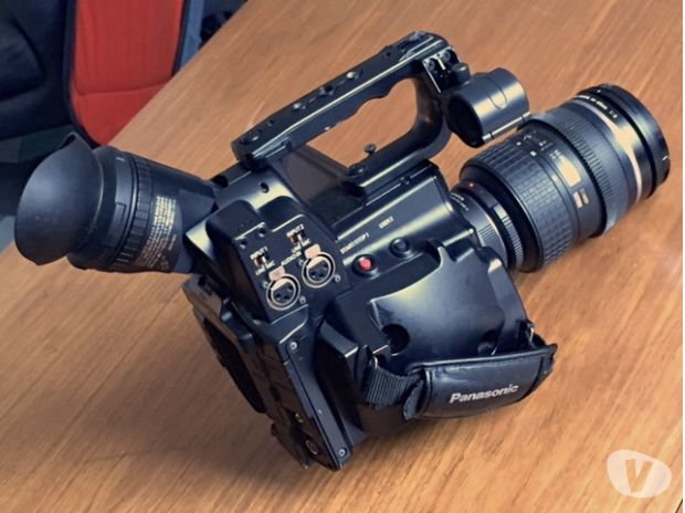 CAMERA PANASONIC AGAF101 + 2 OBJO OLYMPUS TOP PRO