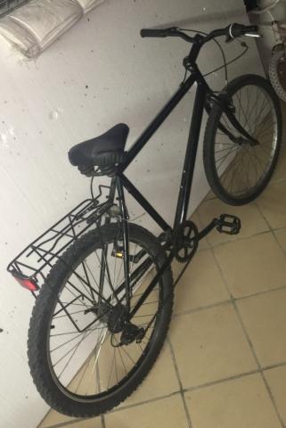 Velo adulte noir 