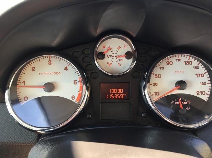 Peugeot 207 1.6 hdi 5p