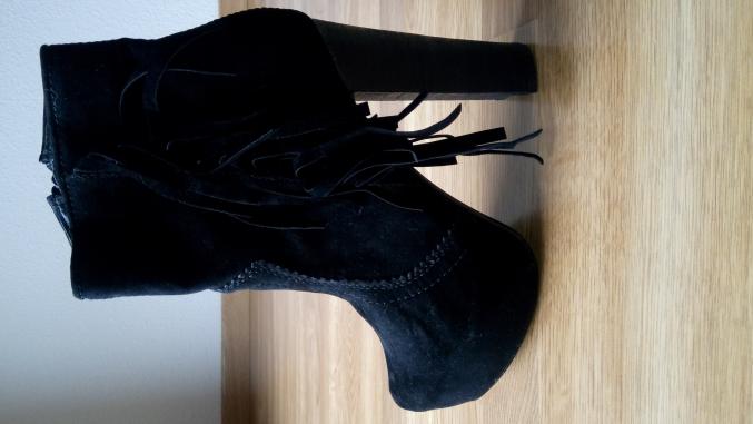 Bottines femme T. 36