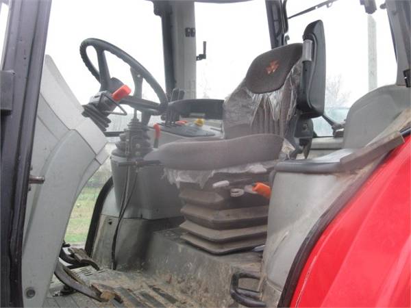 Tracteur agricole Massey Ferguson 5460‏