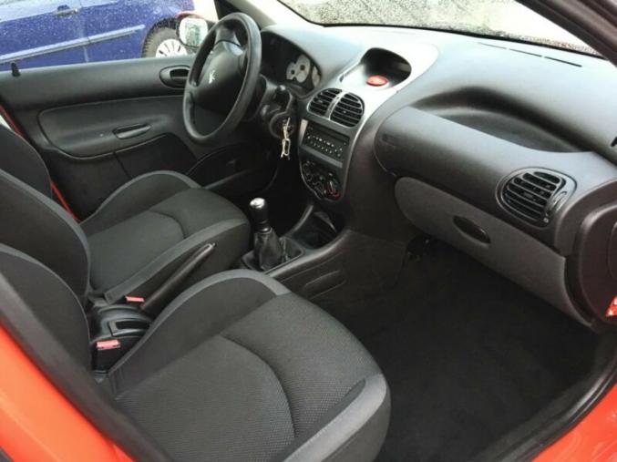 Peugeot 206 1.4 HDi One-Line