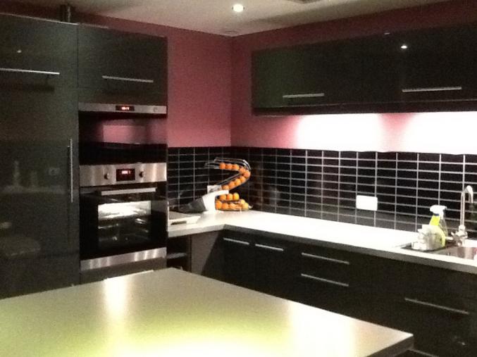 Maison flamande blanc four