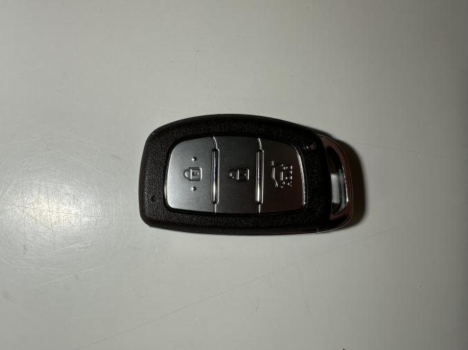 Nouvelle Clé vierge Toyota Avensis Prius