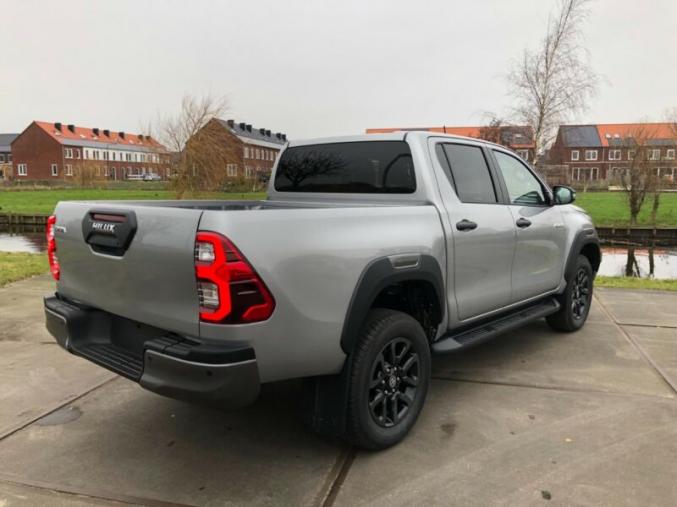 Toyota Hilux 2.8 D4-D 204 ps , Invincible , Double Cab