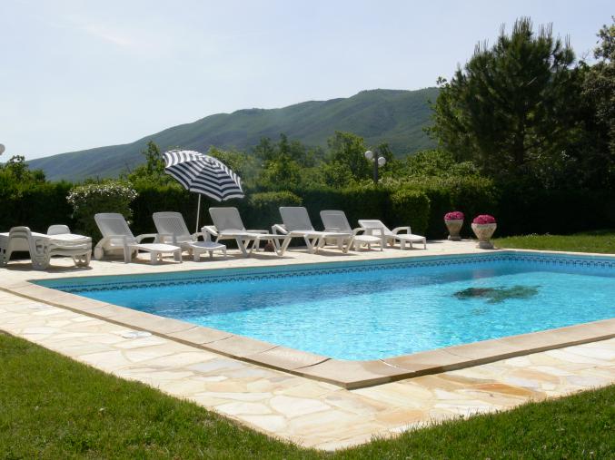 Maison seule avec piscine privée en Luberon Provence