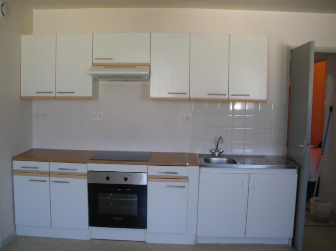 Loue T2 dans centre d'Avrillé