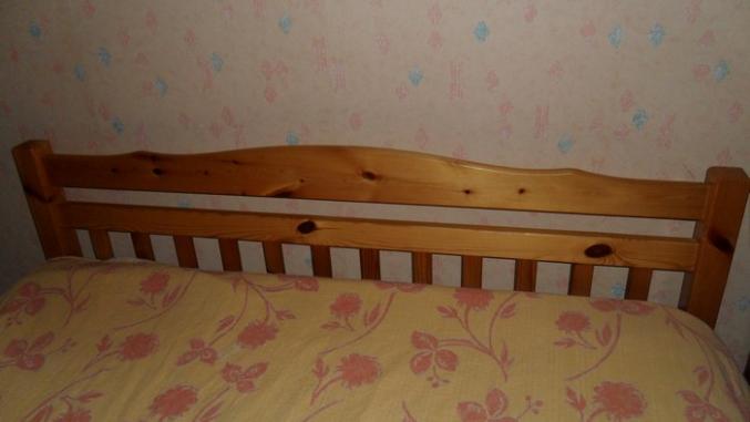 BOIS DE LIT PLUS CHEVET