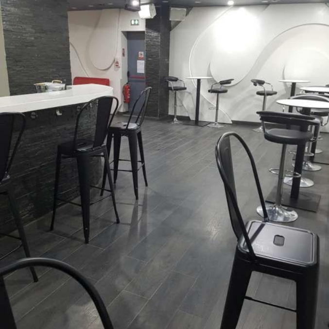 Bar - Discothèque refait à neuf avec ambiance unique