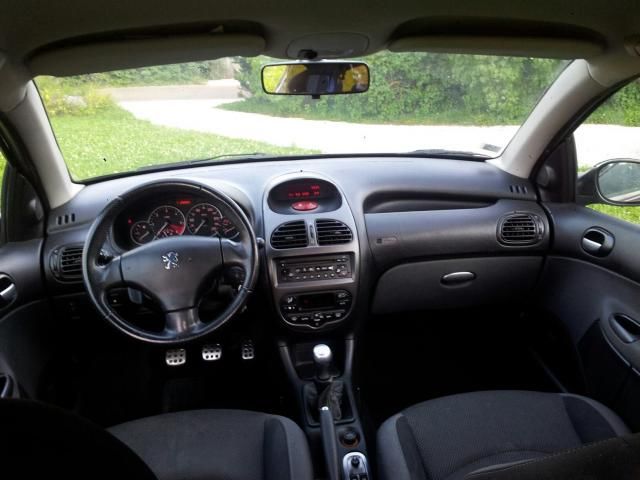 Peugeot 206 (2) 1.6 hdi 110 fap trendy 5p