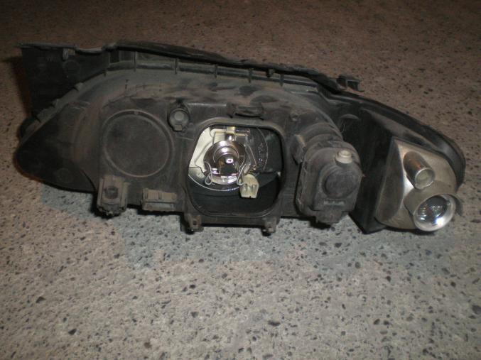 Phare avant gauche xsara 1