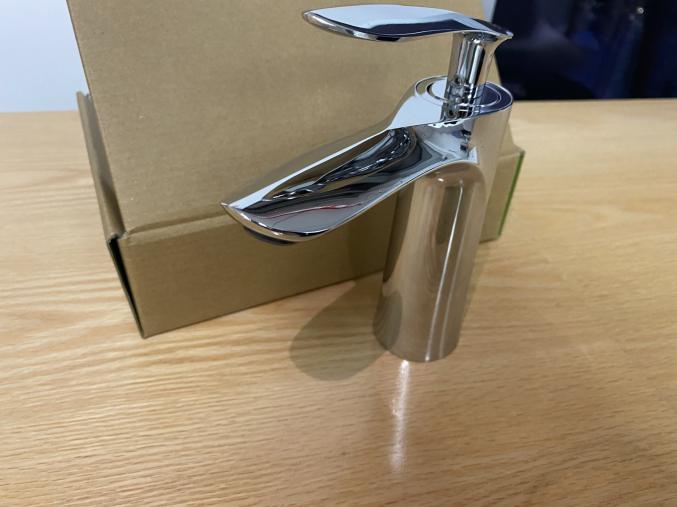 Robinet pour lavabo neuf