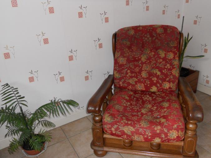 Canapé lit + 2 fauteuils