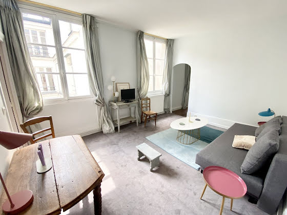 Me  Adorable appartement 2 pièces de 40m² entièrement meublé  à Paris 6ème