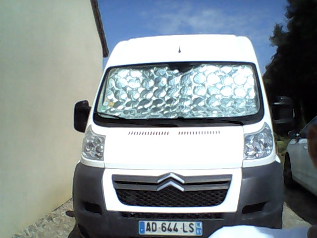 A VENDRE FOURGON AMENAGE