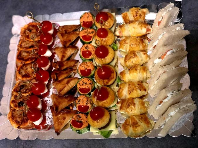  Traiteur, buffet sucré et salé, cocktail dînatoire...