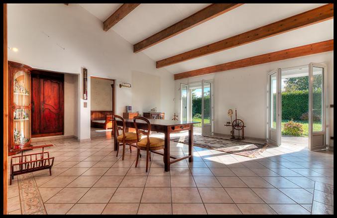 Maison de 150 m2, 3 chambres, sur terrain 2010 m2