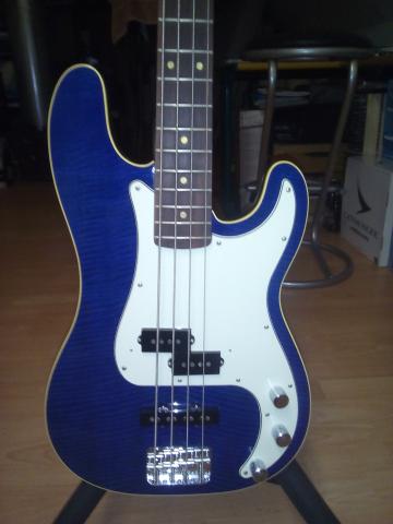 Basse fender