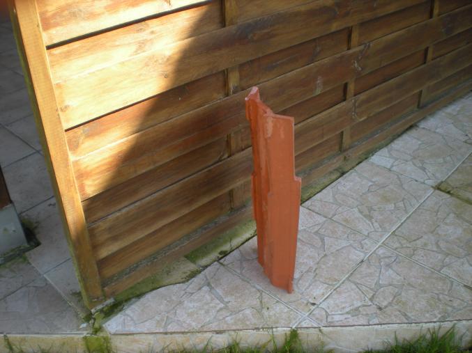 Tuille canal dessous