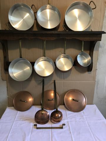 1 lot de casseroles en cuivre