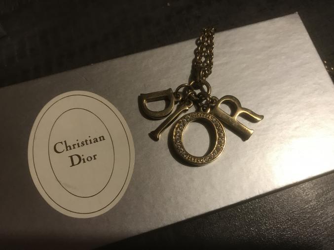 Pendentif Dior abécédaire strass ORIGINAL