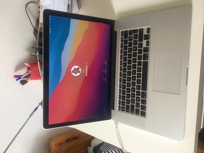 Macbook pro 15" retina 2015 16Go de Mémoire Processeur i7
