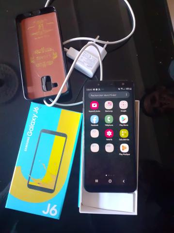 Vend samsung galaxy j6
