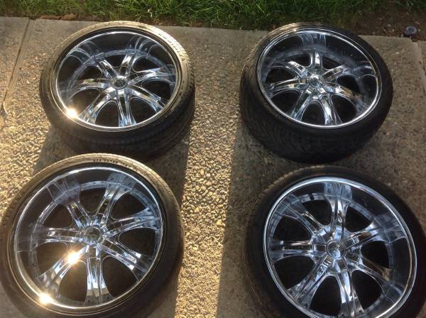 Jantes 22 pouces chromées à vendre