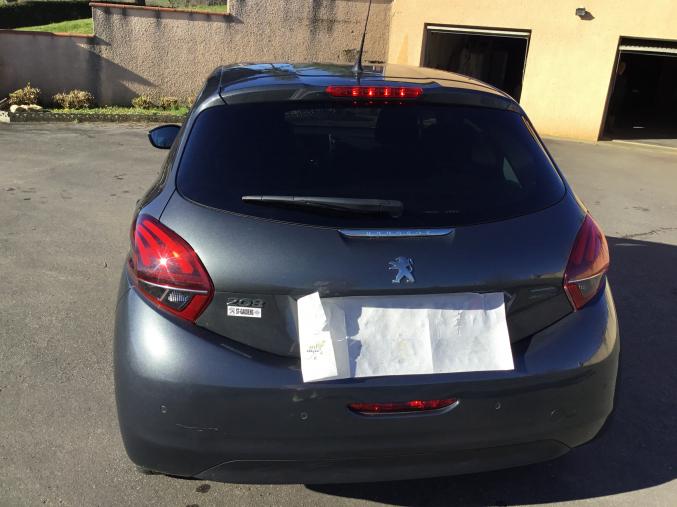 Vends Peugeot 208 urban soul 1,2l 82