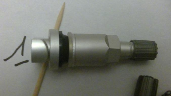 Réparation CHANGER VOTRE VALVE TPMS MERCEDES / aussi mercedes class a b c 