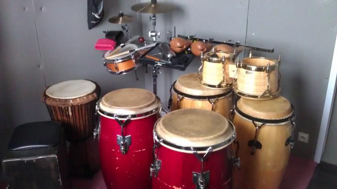 Cours de percussions,congas,bongo,djembé,cajon,accessoires