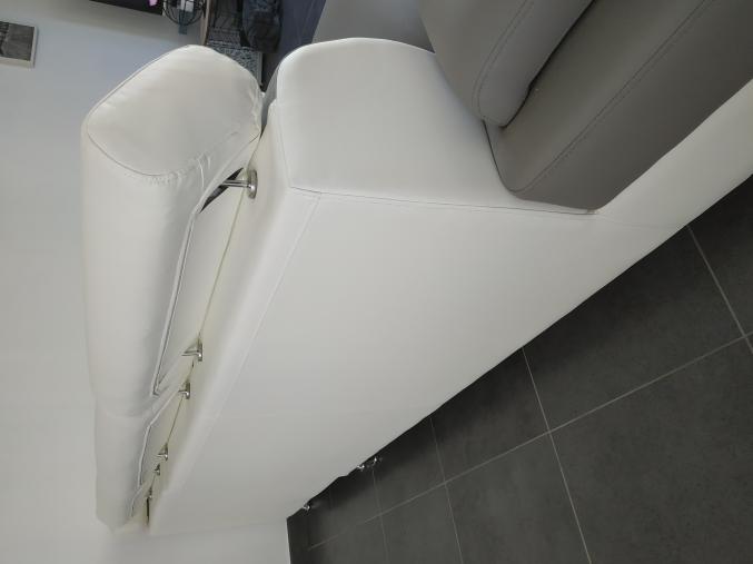 Canapé d'angle droit simili gris/blanc