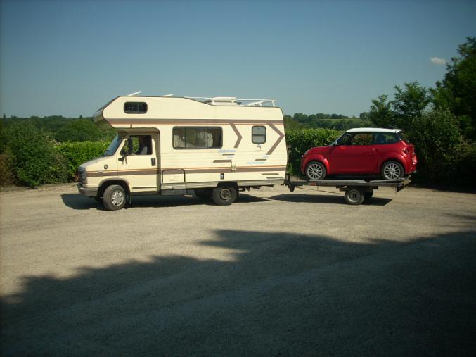 Remorque plateau ou pour petite voiture