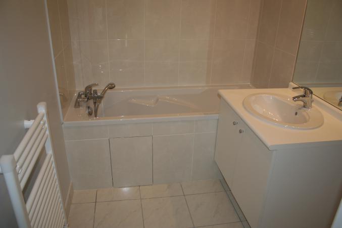 T2 LILLE / LOOS avec parking - 5 min du CHR