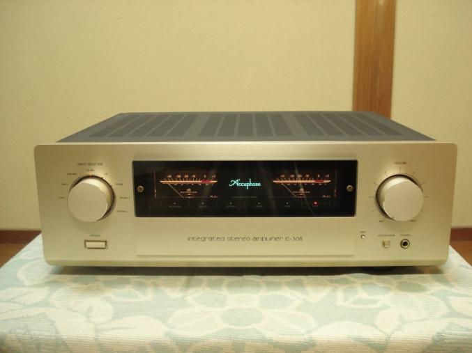 Amplificateur intégré Accuphase E-308