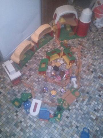 Gros lot little poeple