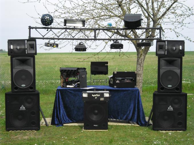 Discomobile le malibu sonorise toute vos soirées évenements