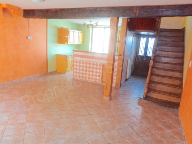 A vendre VERNIOLLE 09340 Près de PAMIERS, maison 4 pièces 3 grandes chambres