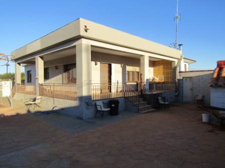 Plain-pied à 200m des plages