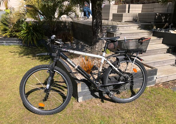 VTT BTWIN ROCKRIDER avec Porte bébé et panier