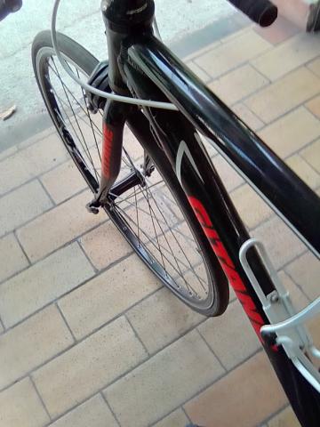 1 vélo Gitane noire d' occasion