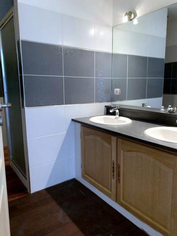 MAISON DE VILLE RENOVEE F 5 + EXT LOGGIA+APPT PROCHE MER