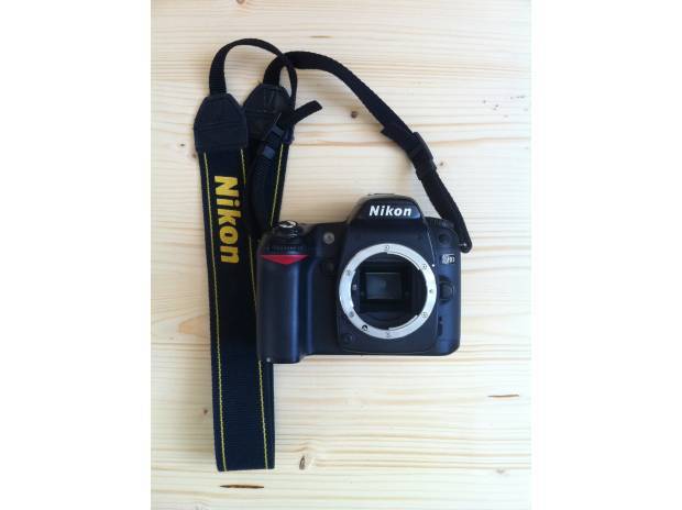 NIKON D80 Reflex 10.2 Mpix - Boîtier nu