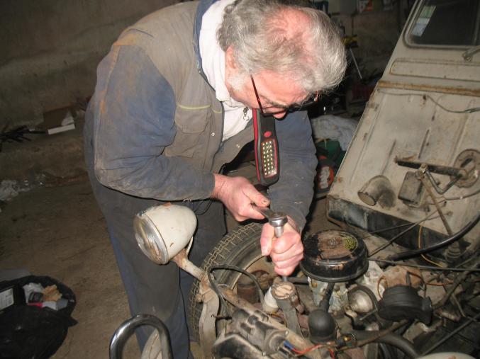 Electricien/mécanicien auto T.P. ferais: