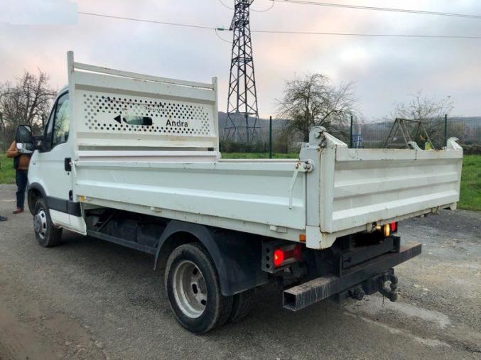 Iveco Benne 35c13 2.3 HPI 130CH BVM5