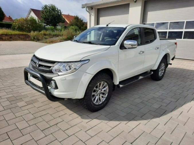 Mitsubishi L 200 Top Double Cab 4WD 1 Hd. 22 tkm FULL AHK