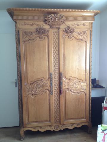 Armoire