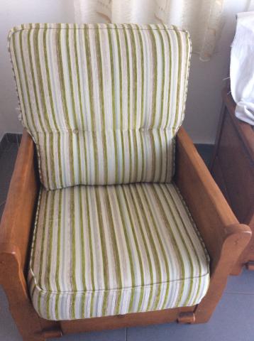 2 fauteuils en bois massif