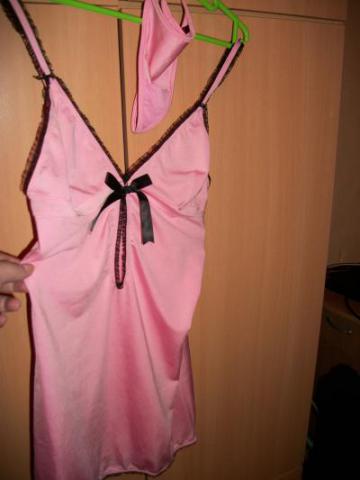 Nuisette rose et noir T46/48 + string